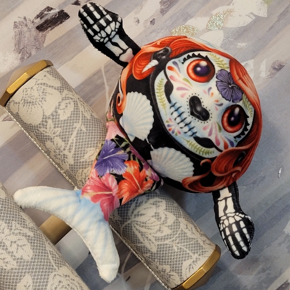 Sugar Skull Mermaid Round Floral Plush - Picture 10 of 11
